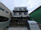 円形の建物のエントランス風景