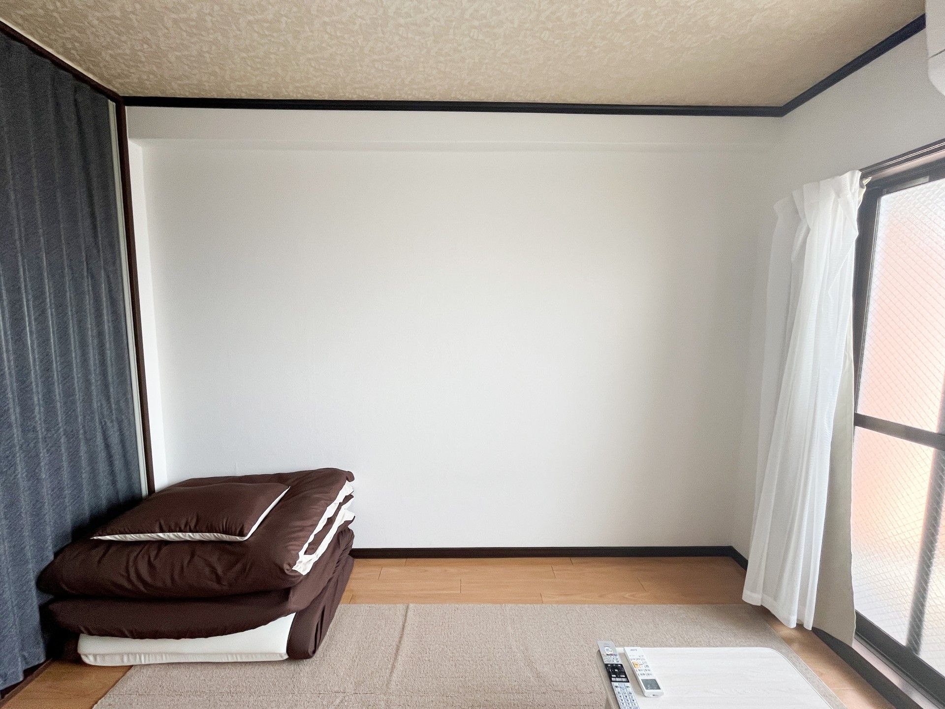 シンプルな和室の一角