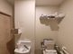 バリアフリー設計のトイレ空間
