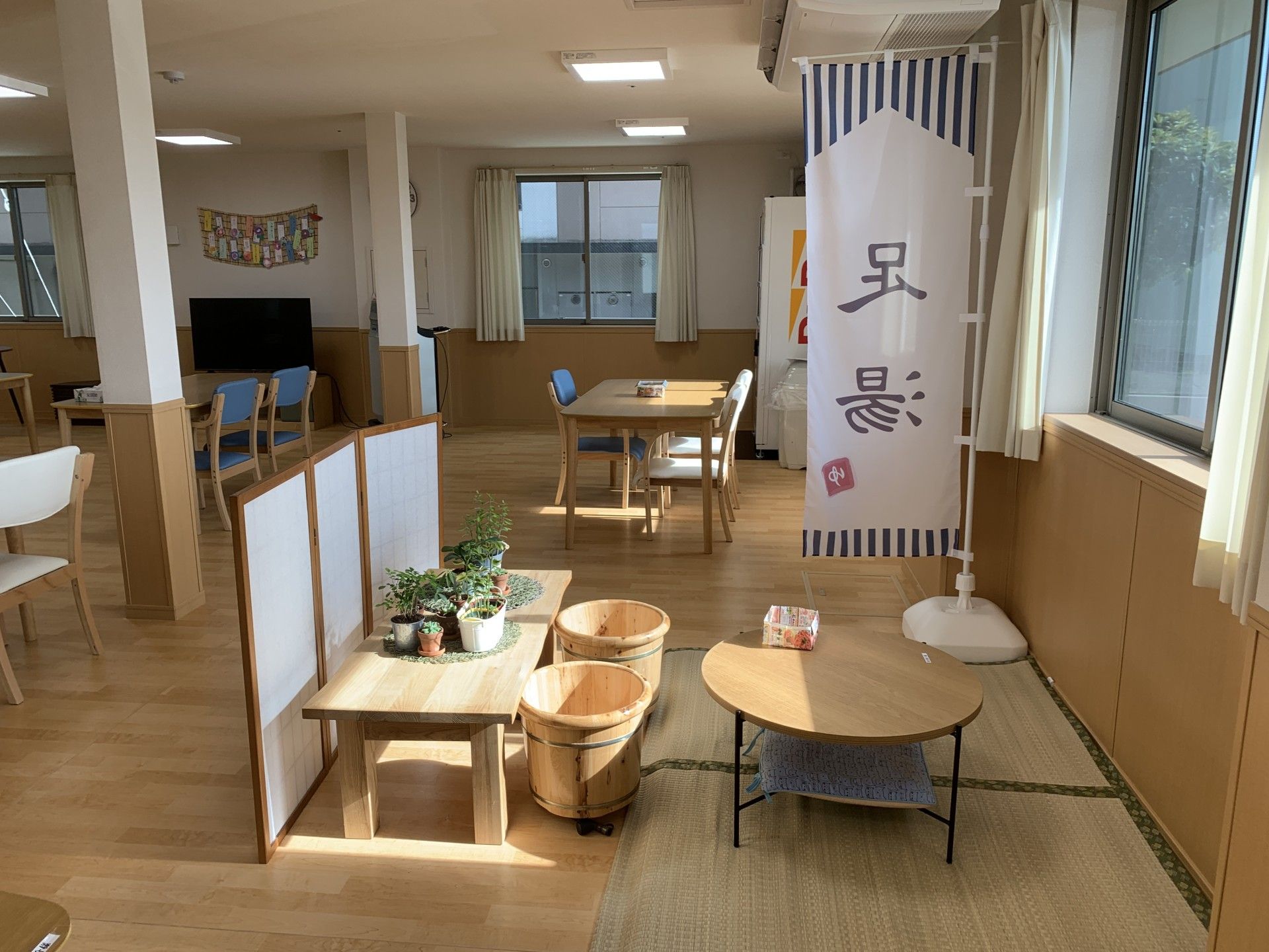明るく広々とした共有スペース