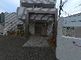 落ち着いた雰囲気の建物外観