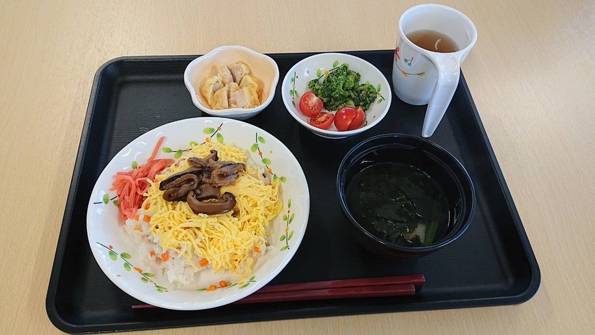 栄養バランスの食事セット