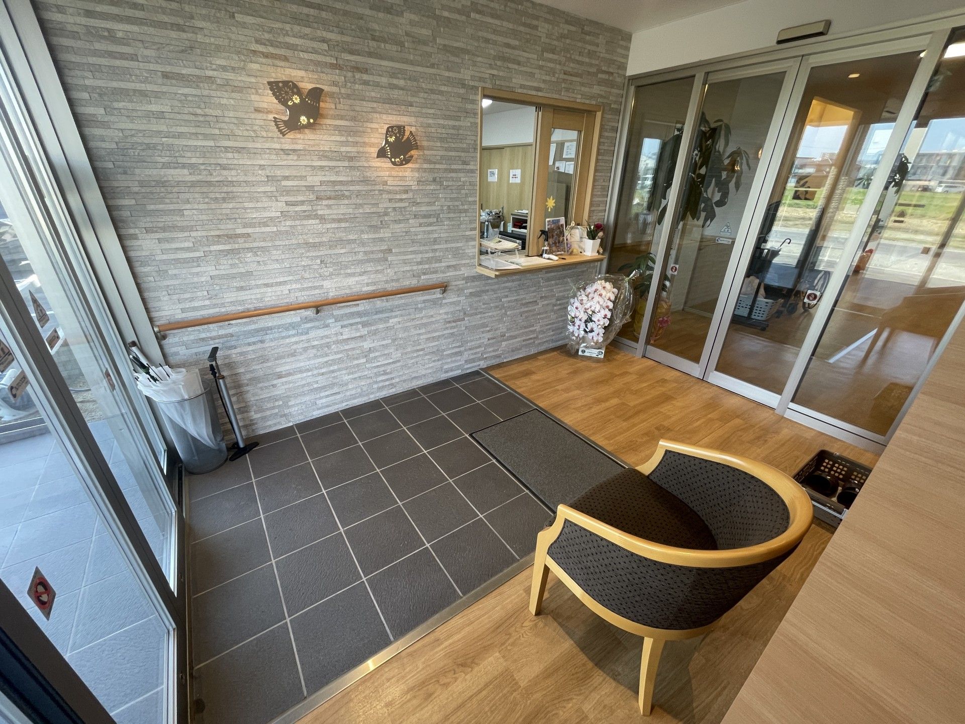 明るいエントランス