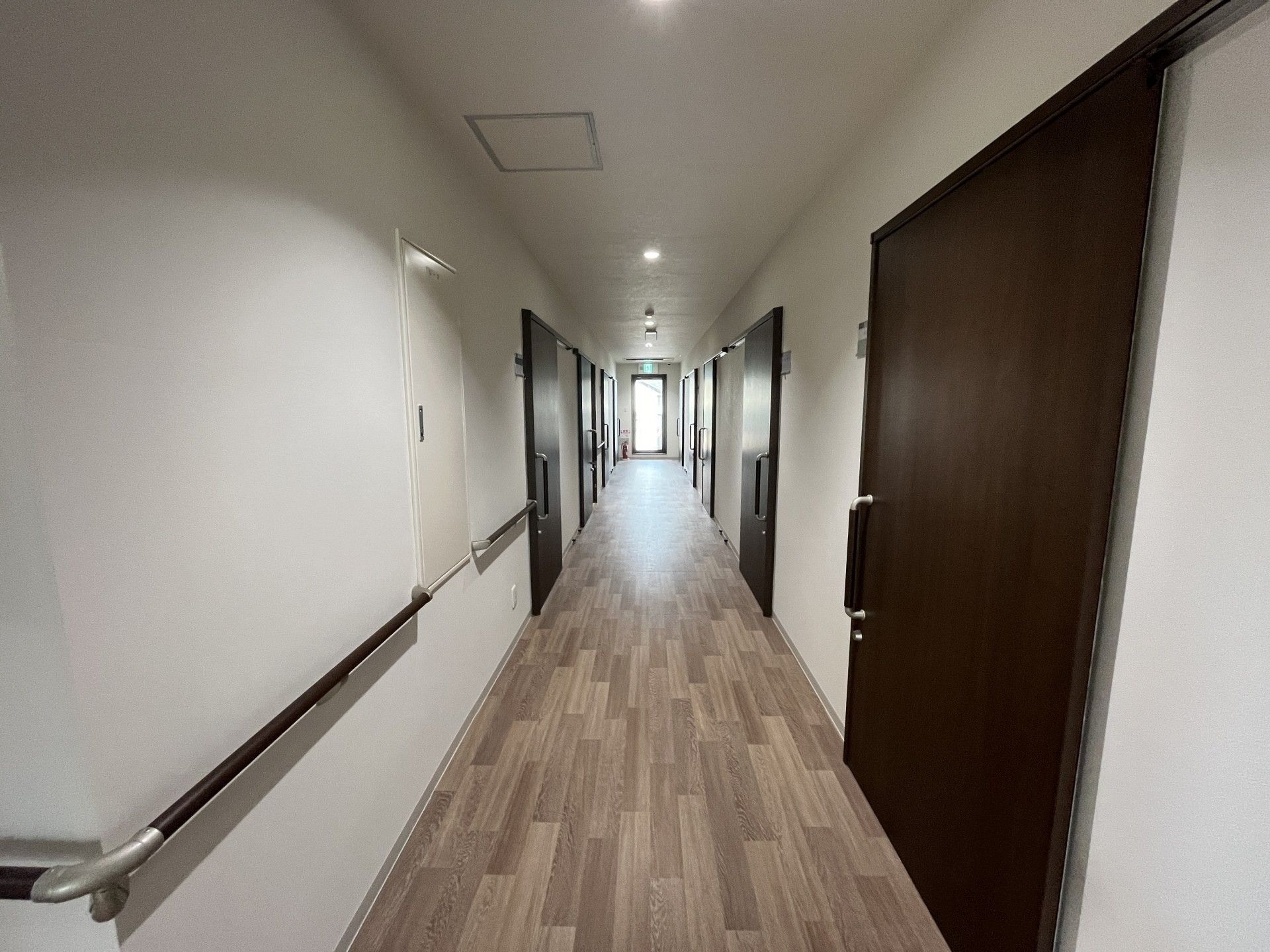 長い廊下