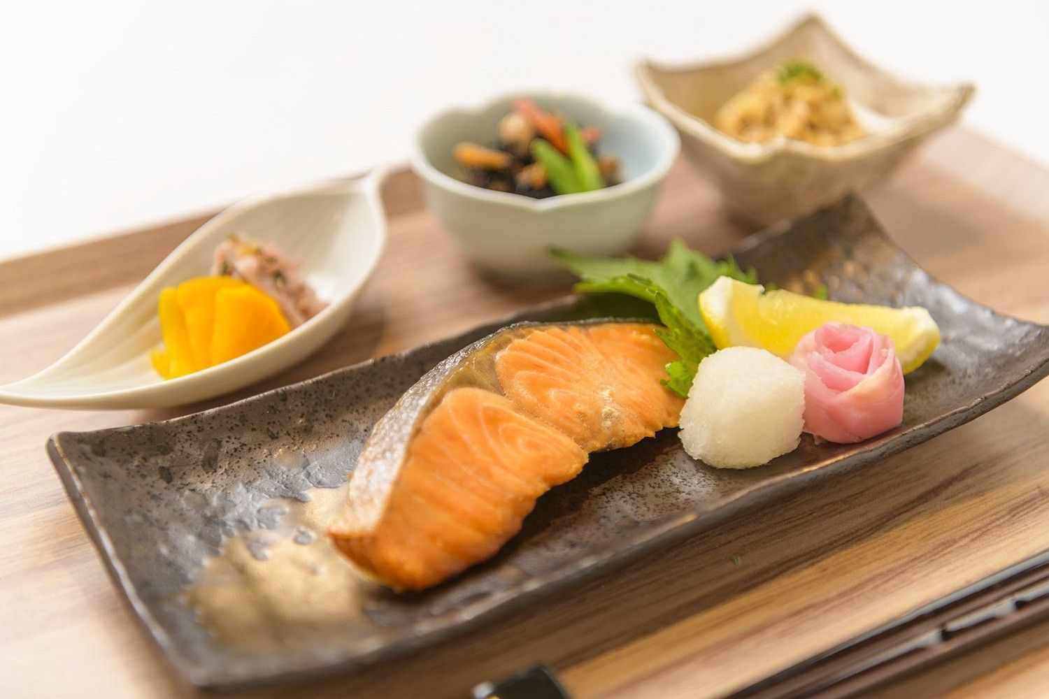 彩り豊かな和食膳