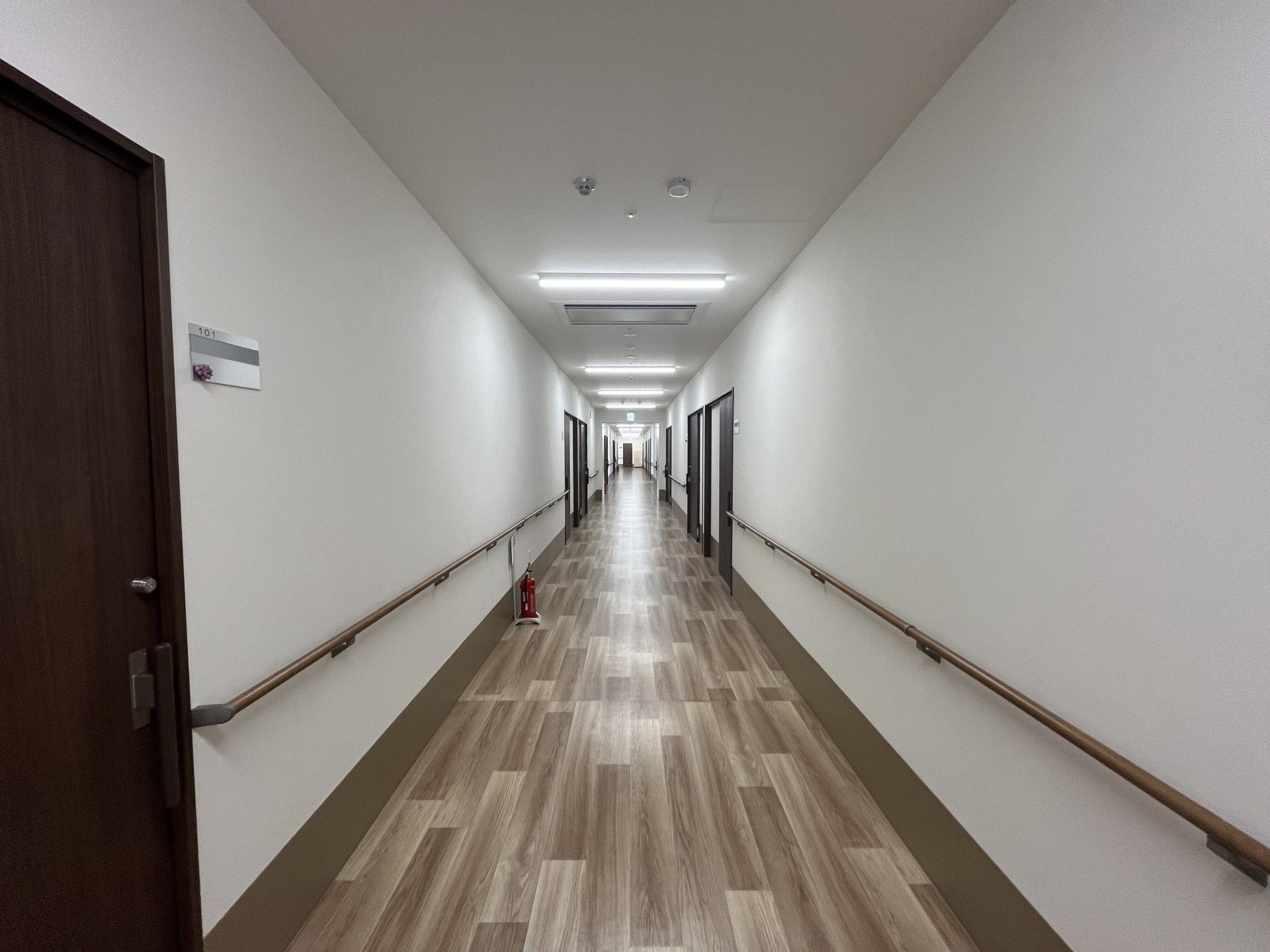 長い廊下