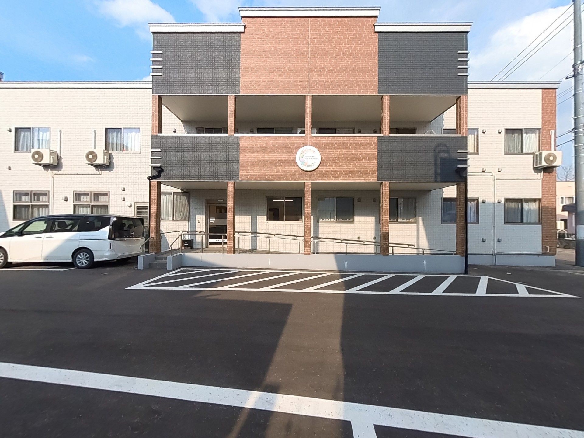 エントランスの外観