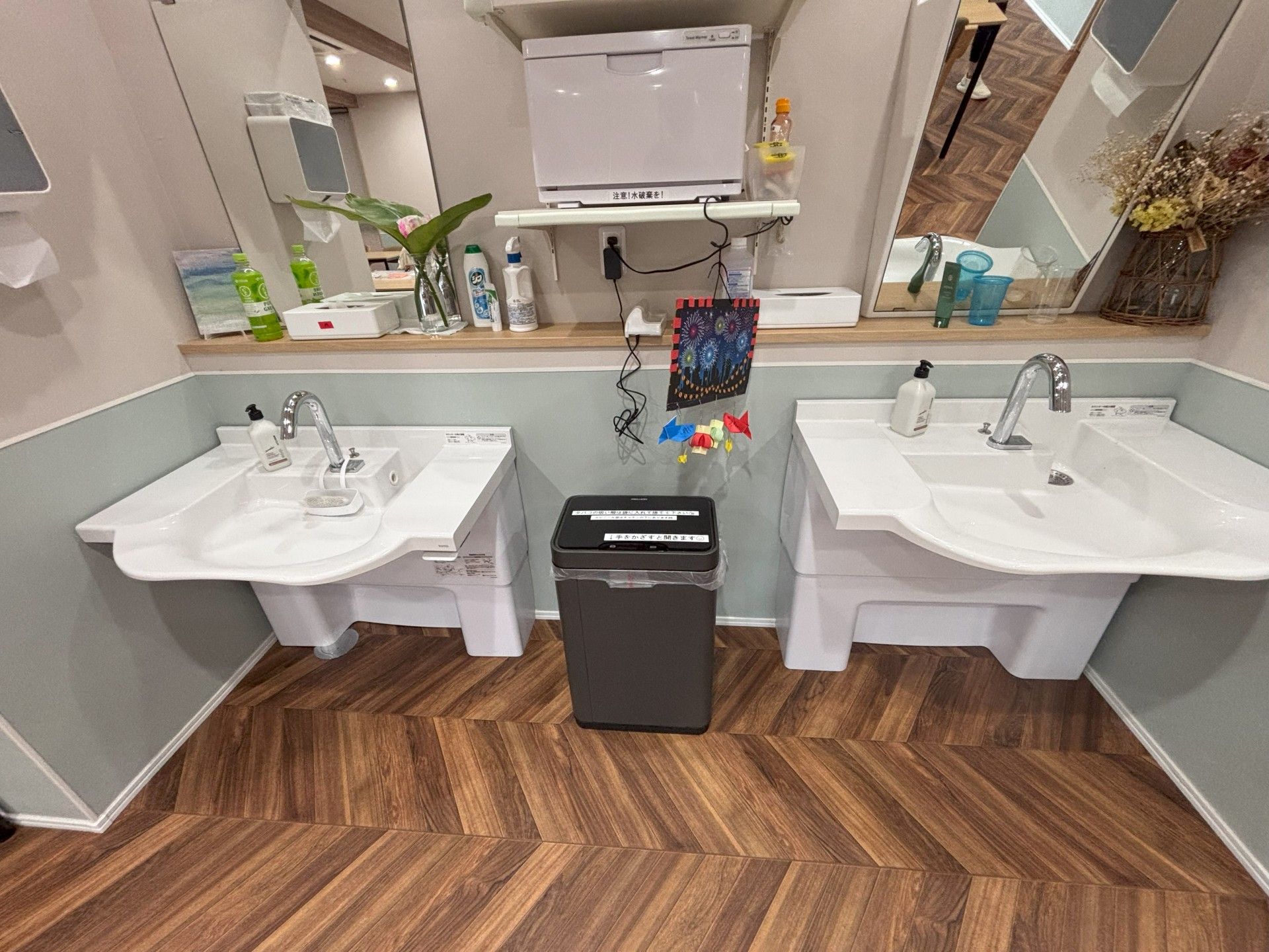 清潔な洗面スペース