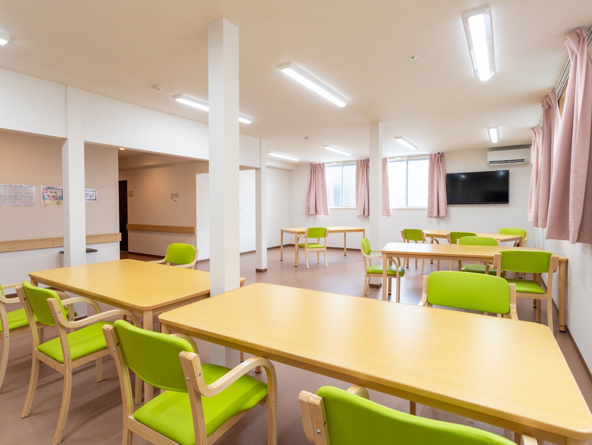 明るい共有スペース