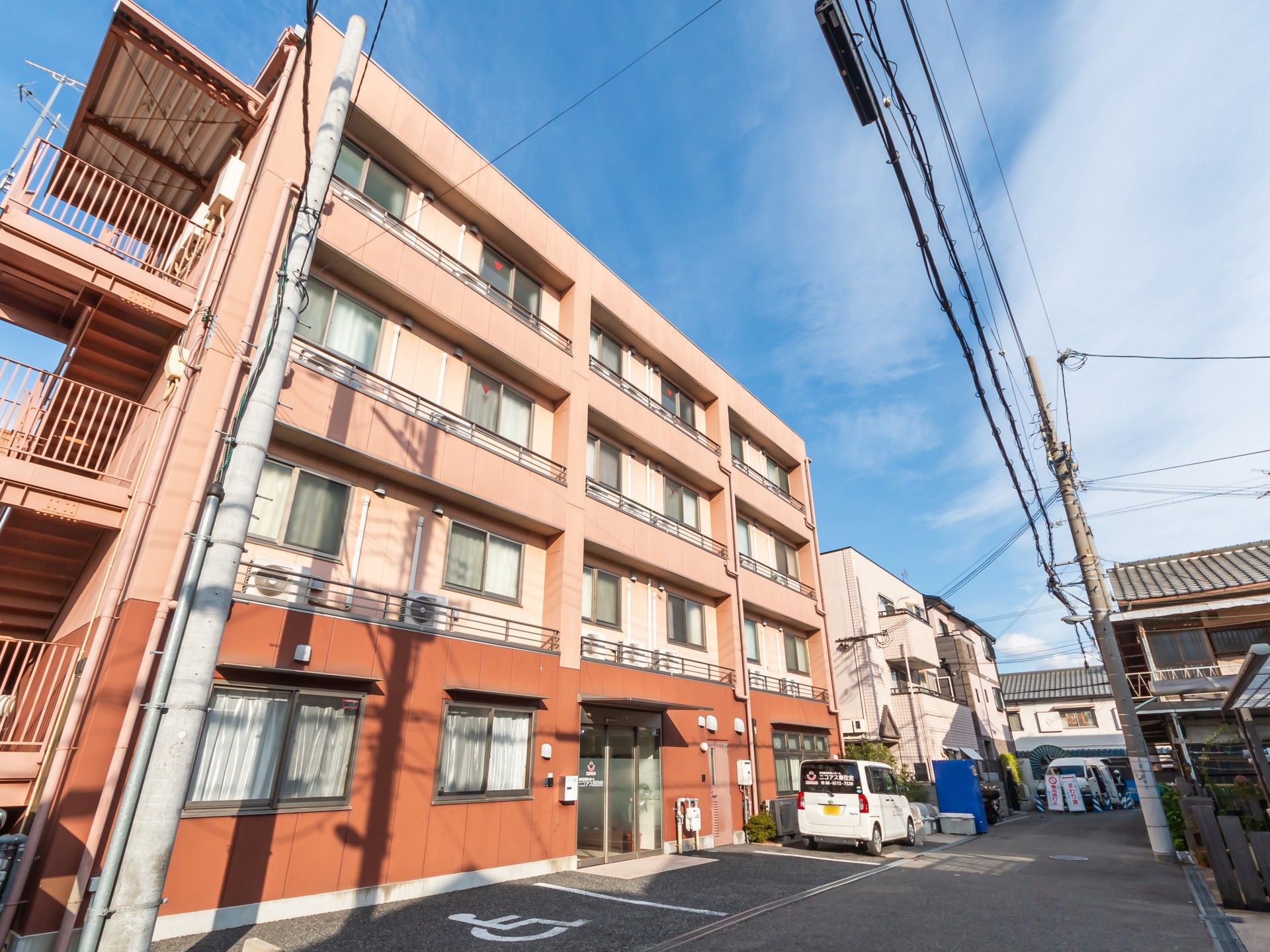 外観の建物