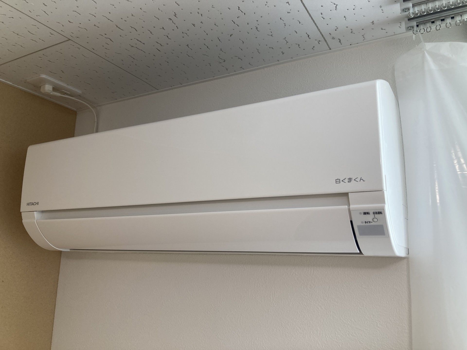 壁掛けエアコン