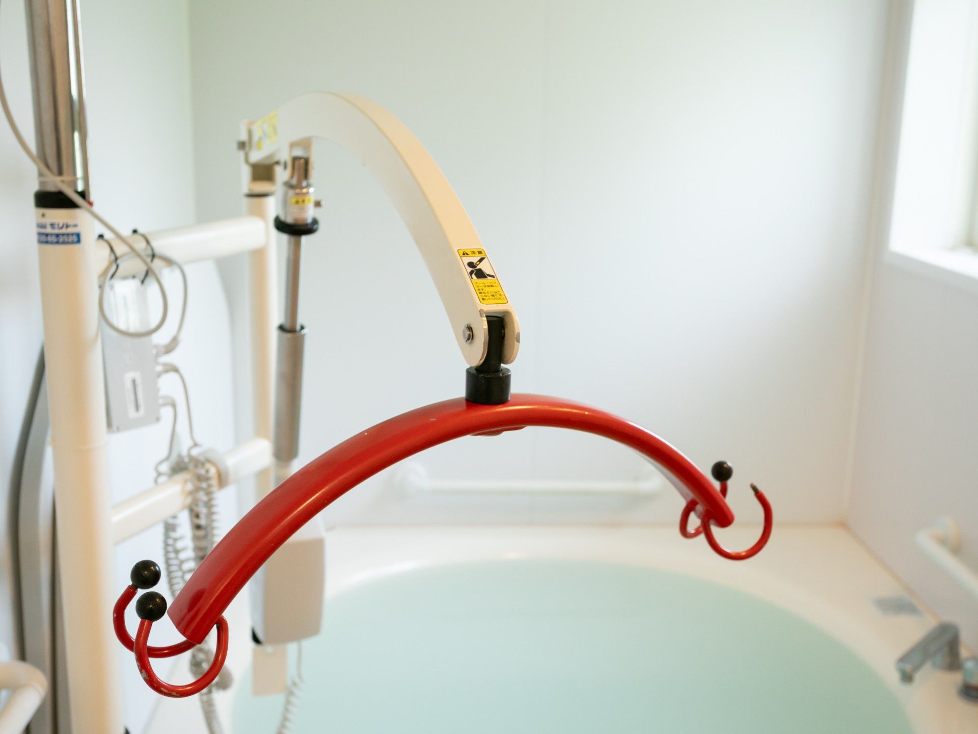 入浴補助装置のある浴室