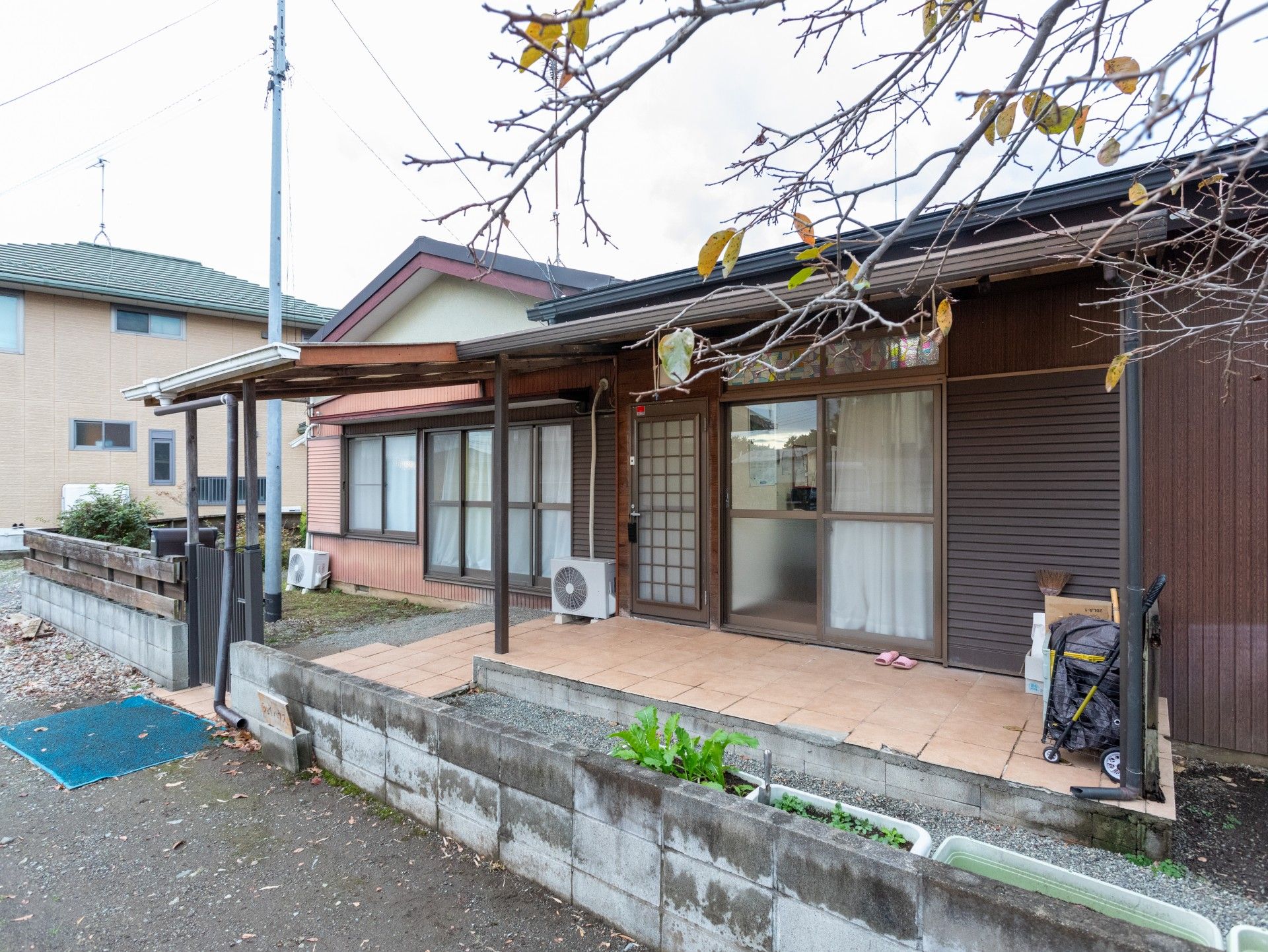 和風の建物外観