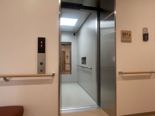 エレベーター