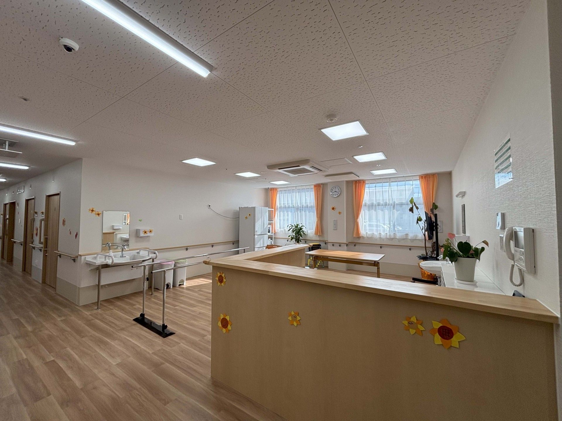 明るい室内の様子