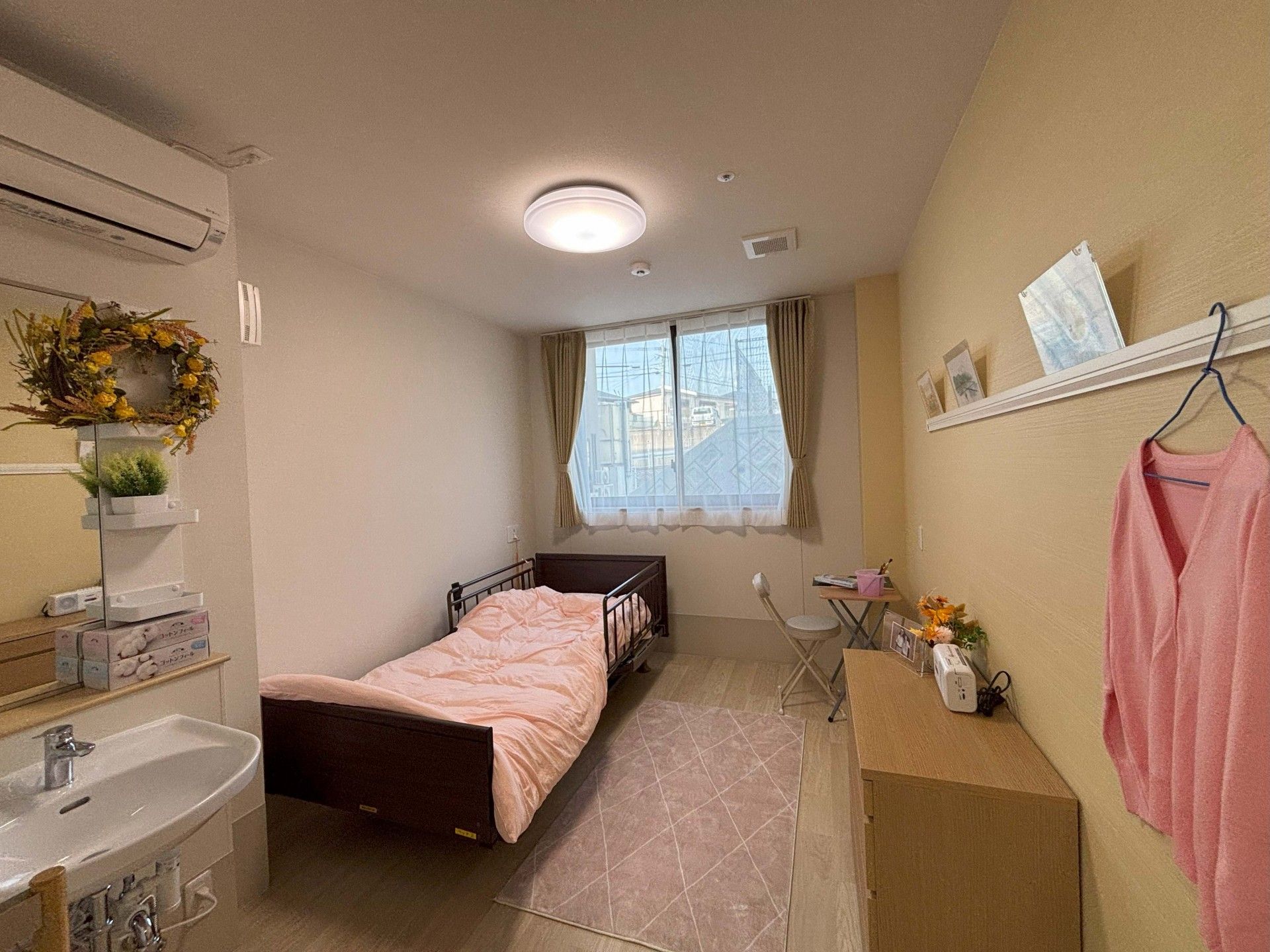 落ち着いた個室の様子