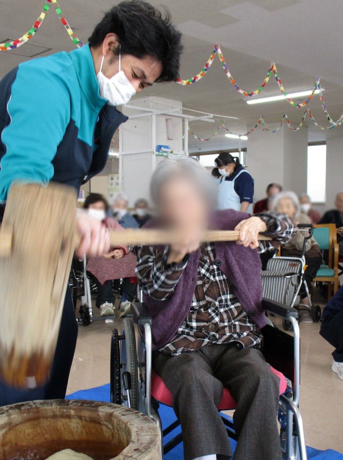 餅つきイベントの様子