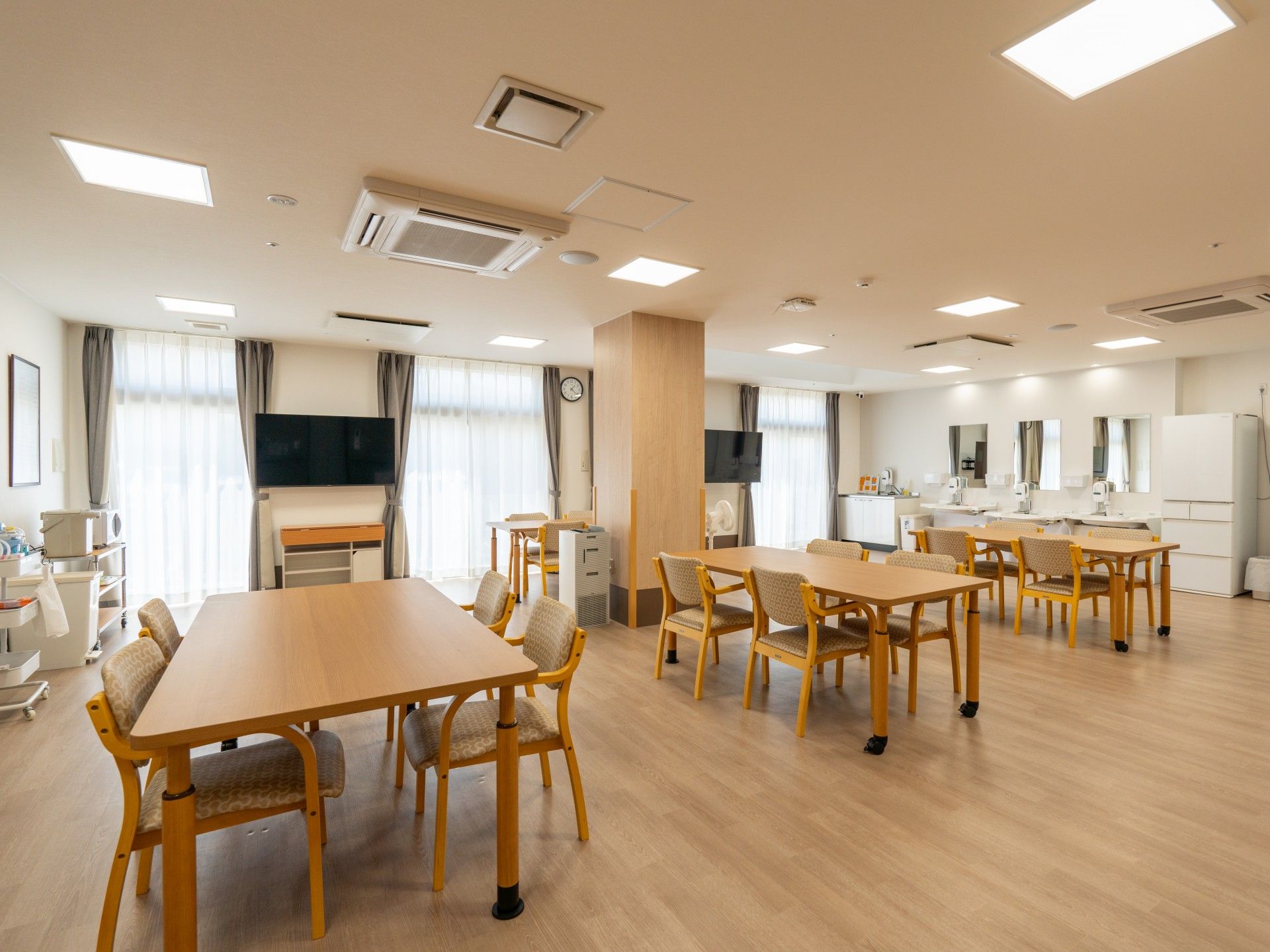 明るい共有スペース