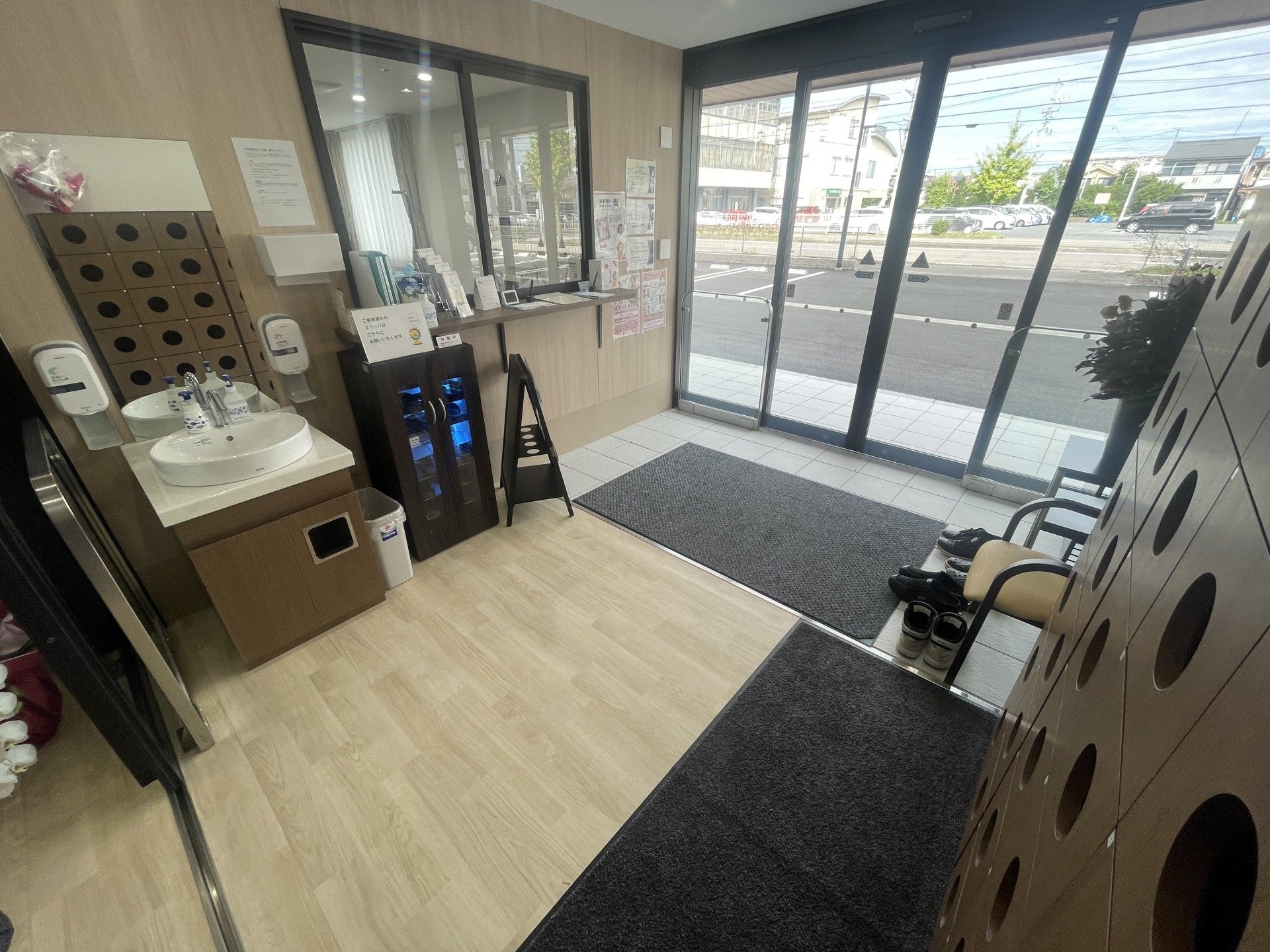 清潔なエントランス