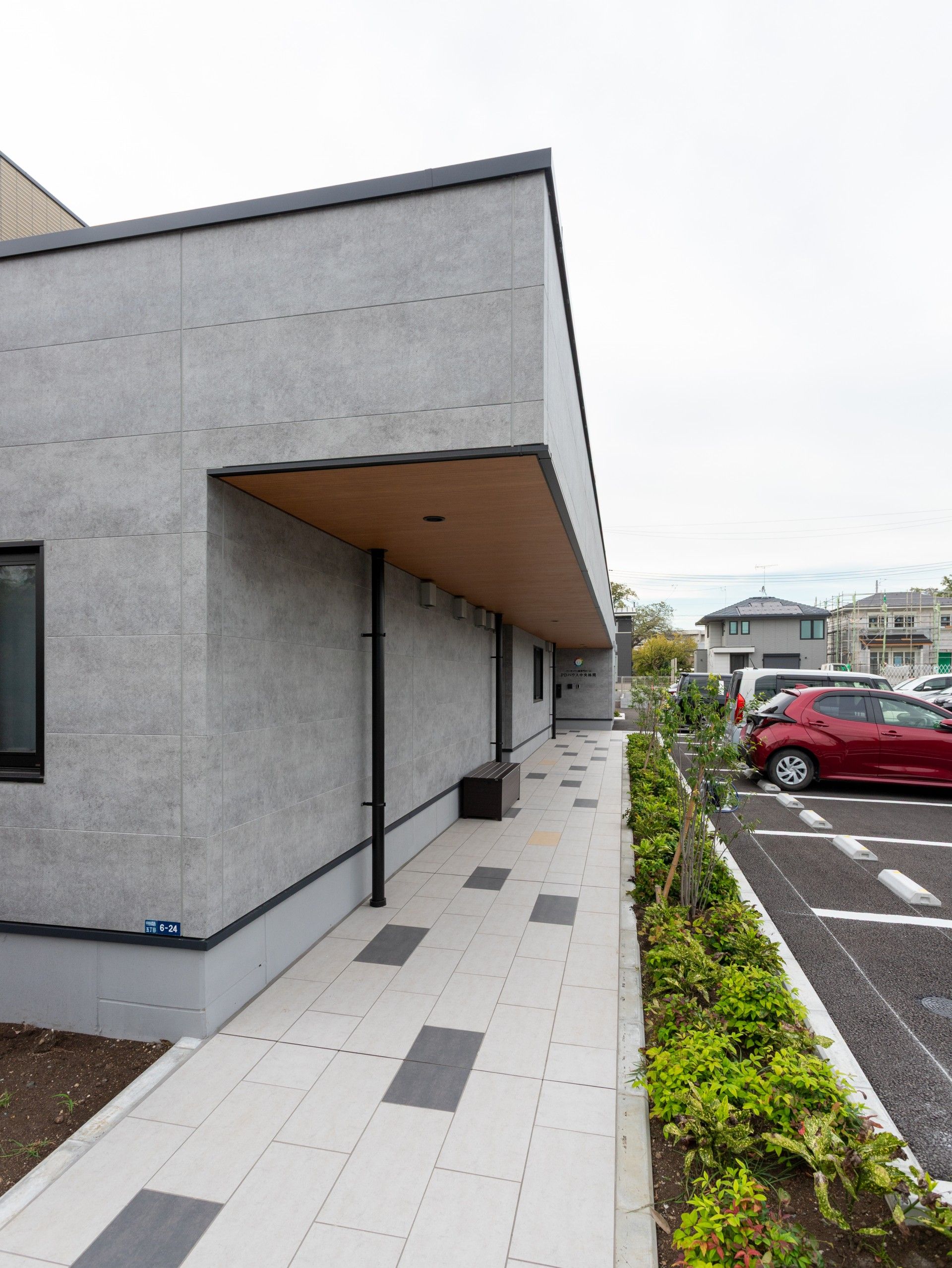 エントランスの外観