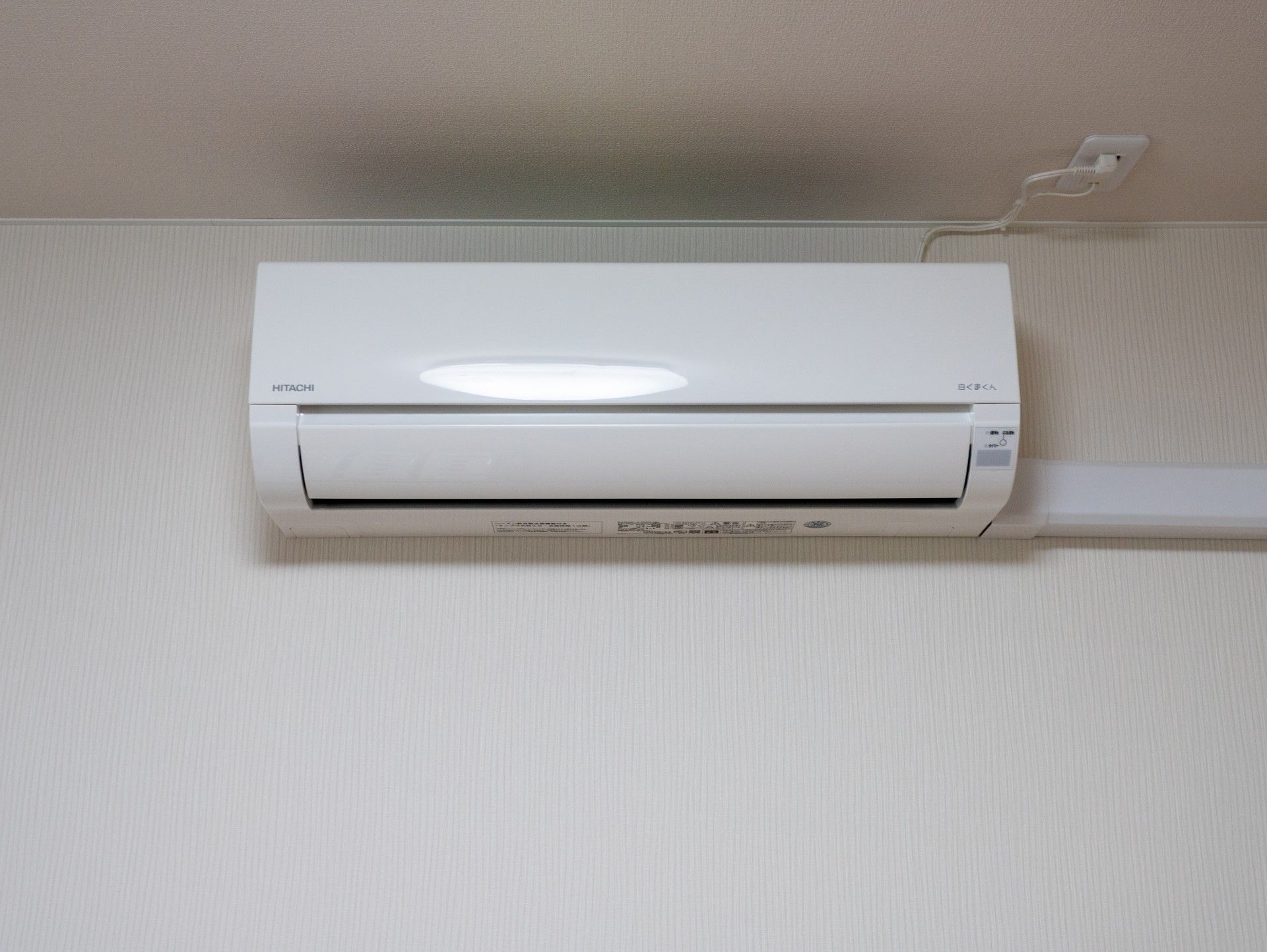 壁に設置されたエアコン