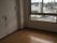 窓のある部屋