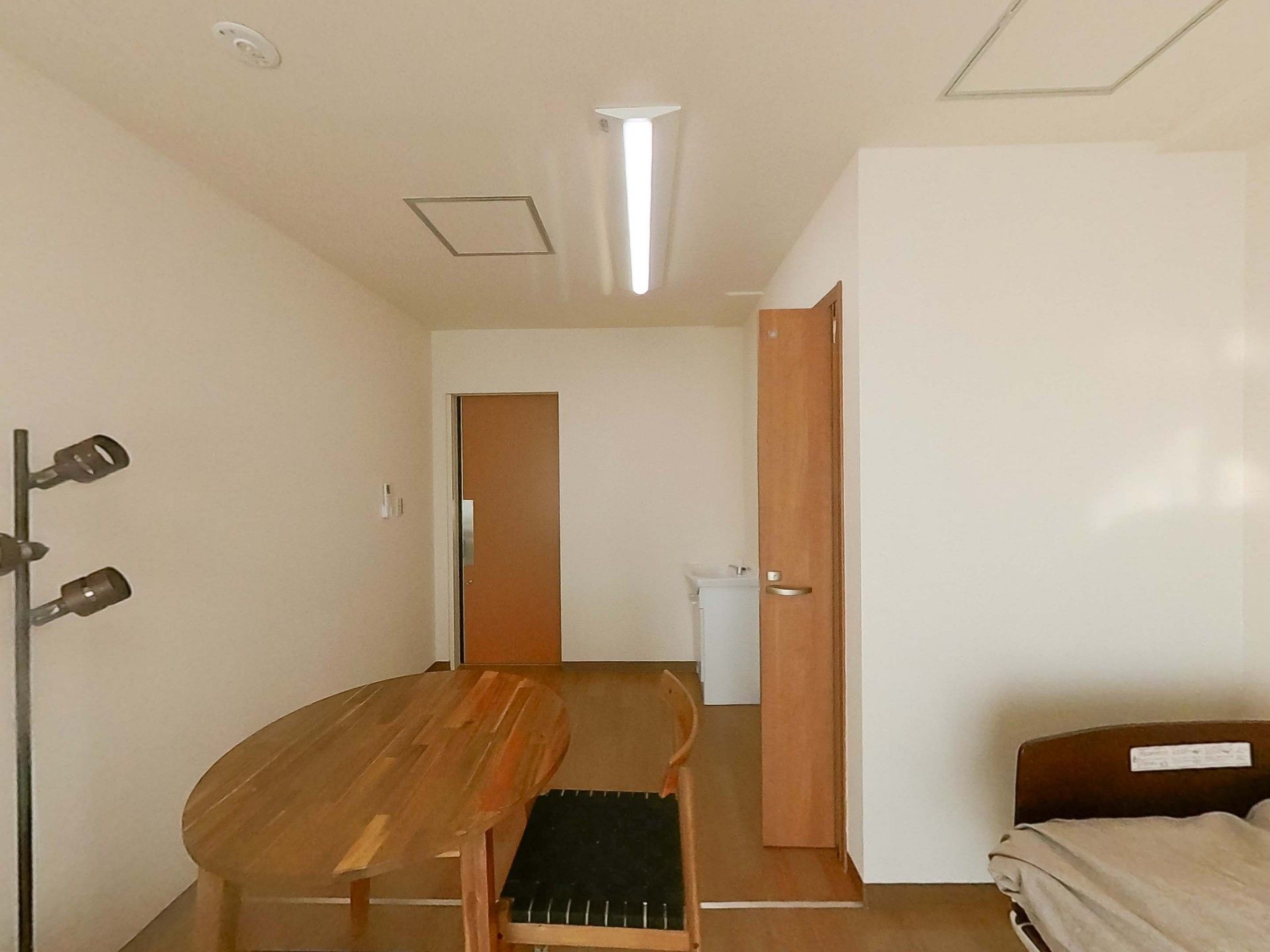 落ち着いた居室の一角