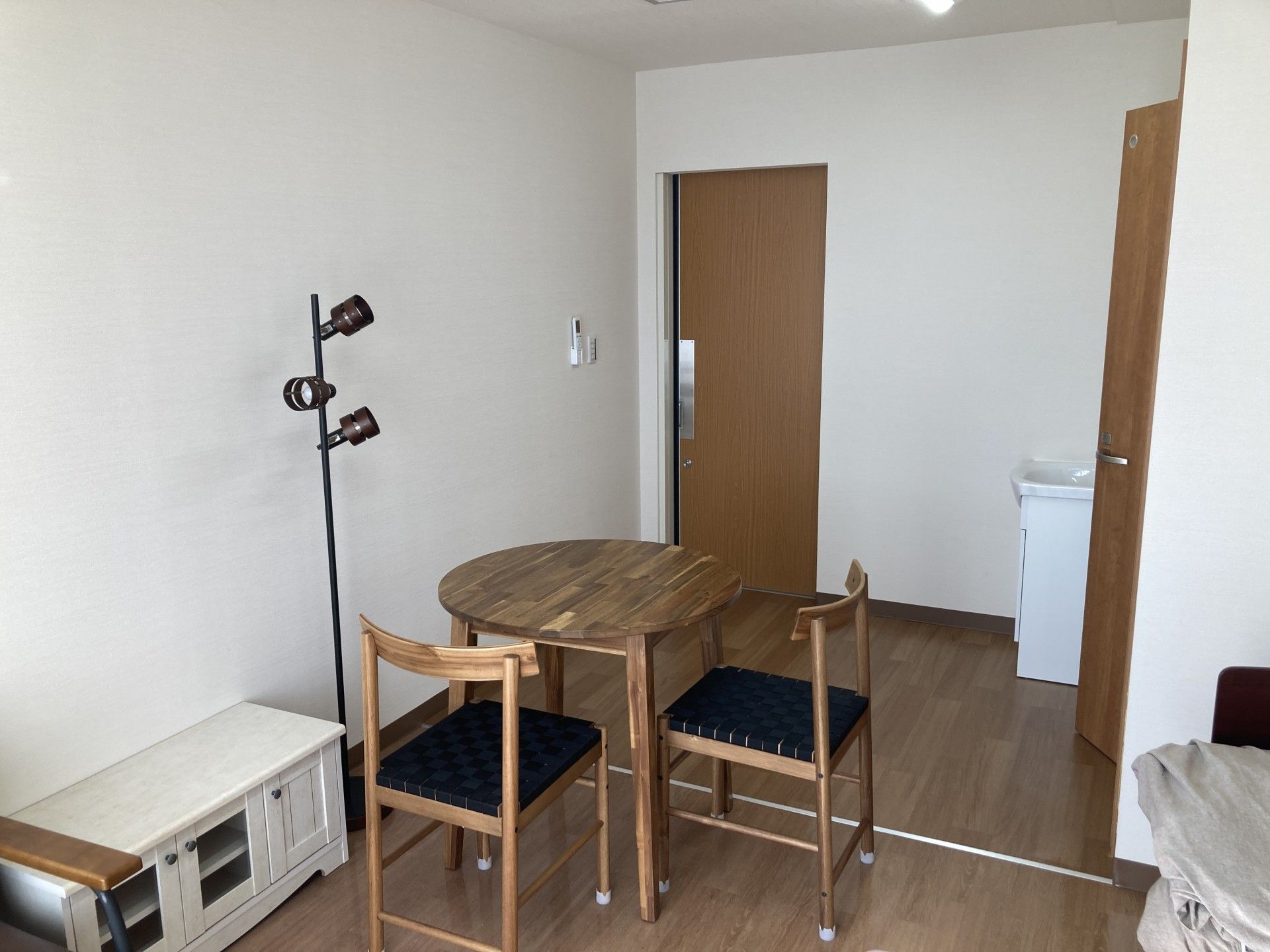 落ち着いた雰囲気の部屋