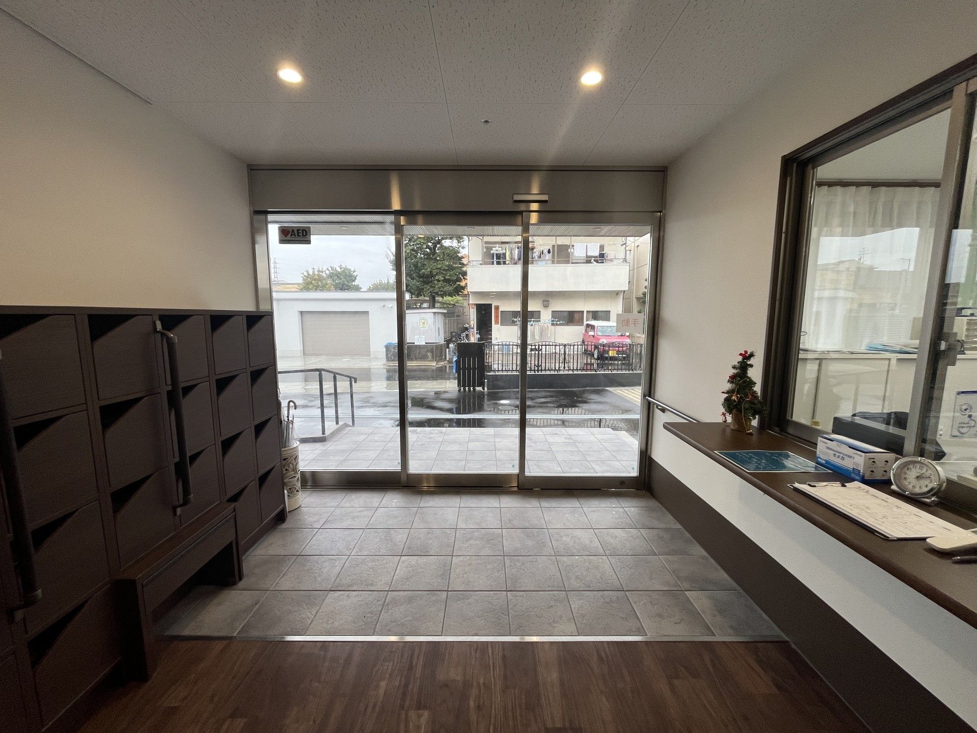 広いエントランス