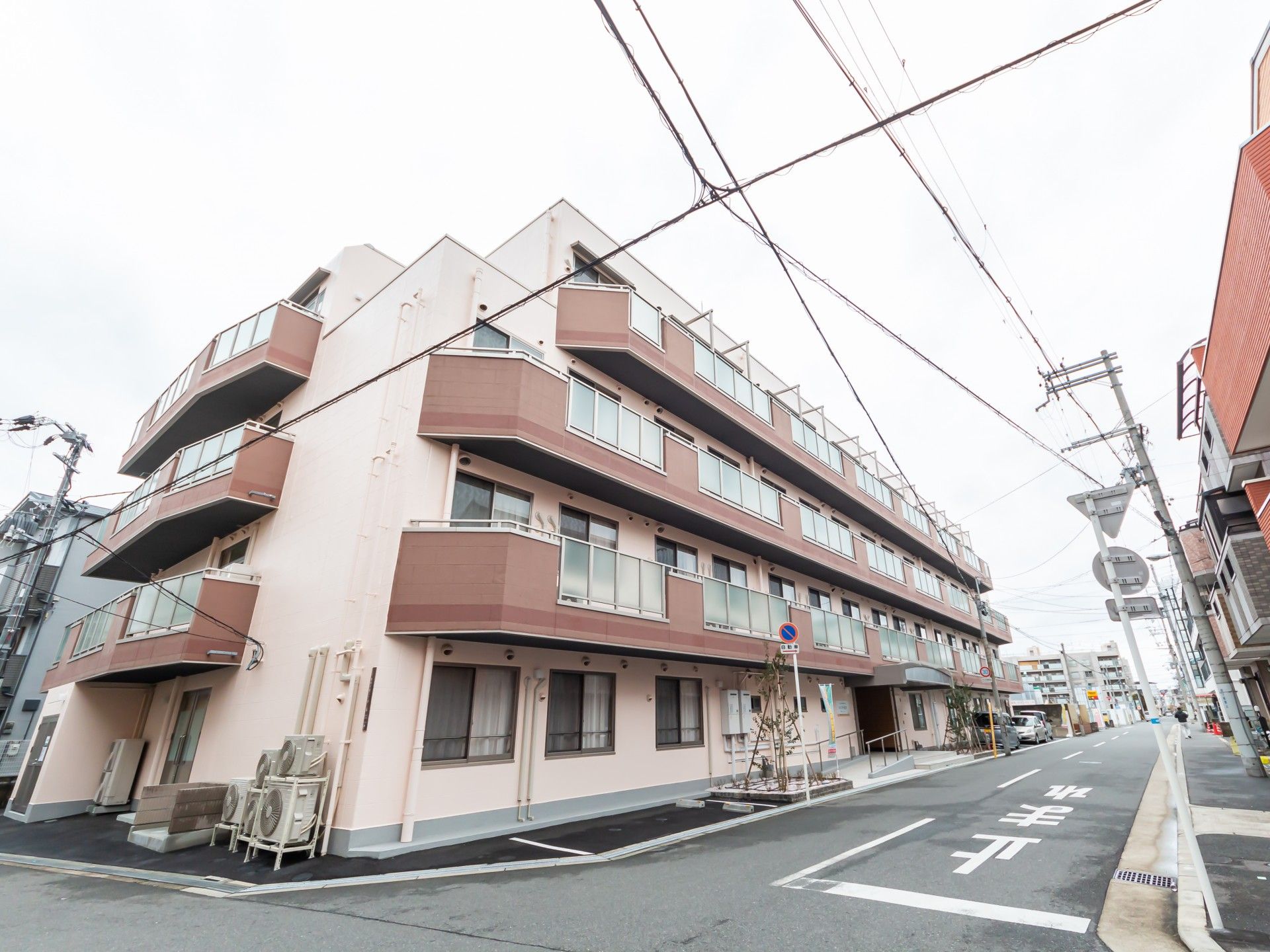 外観の建物