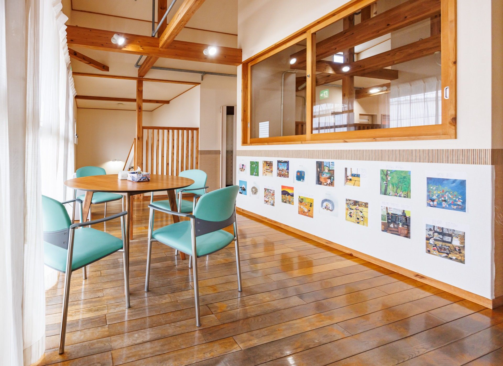 明るい共有スペース