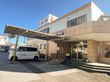 エントランスと駐車場
