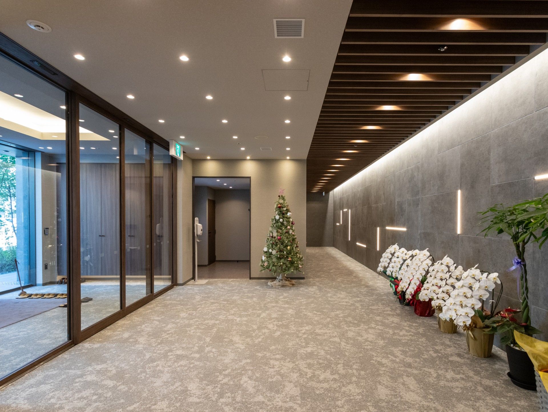 エントランスの飾り付け