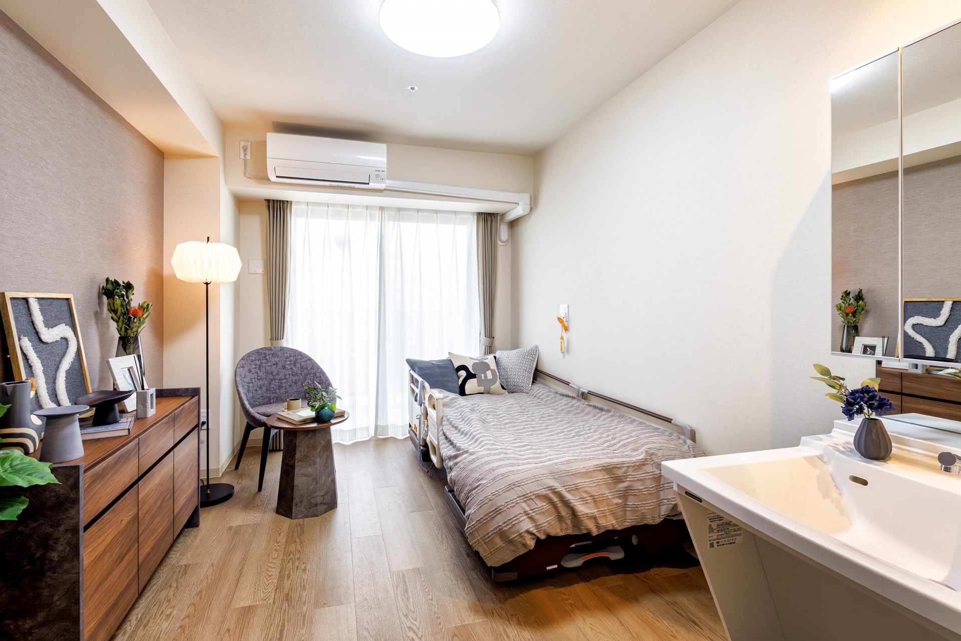 落ち着いた個室の様子