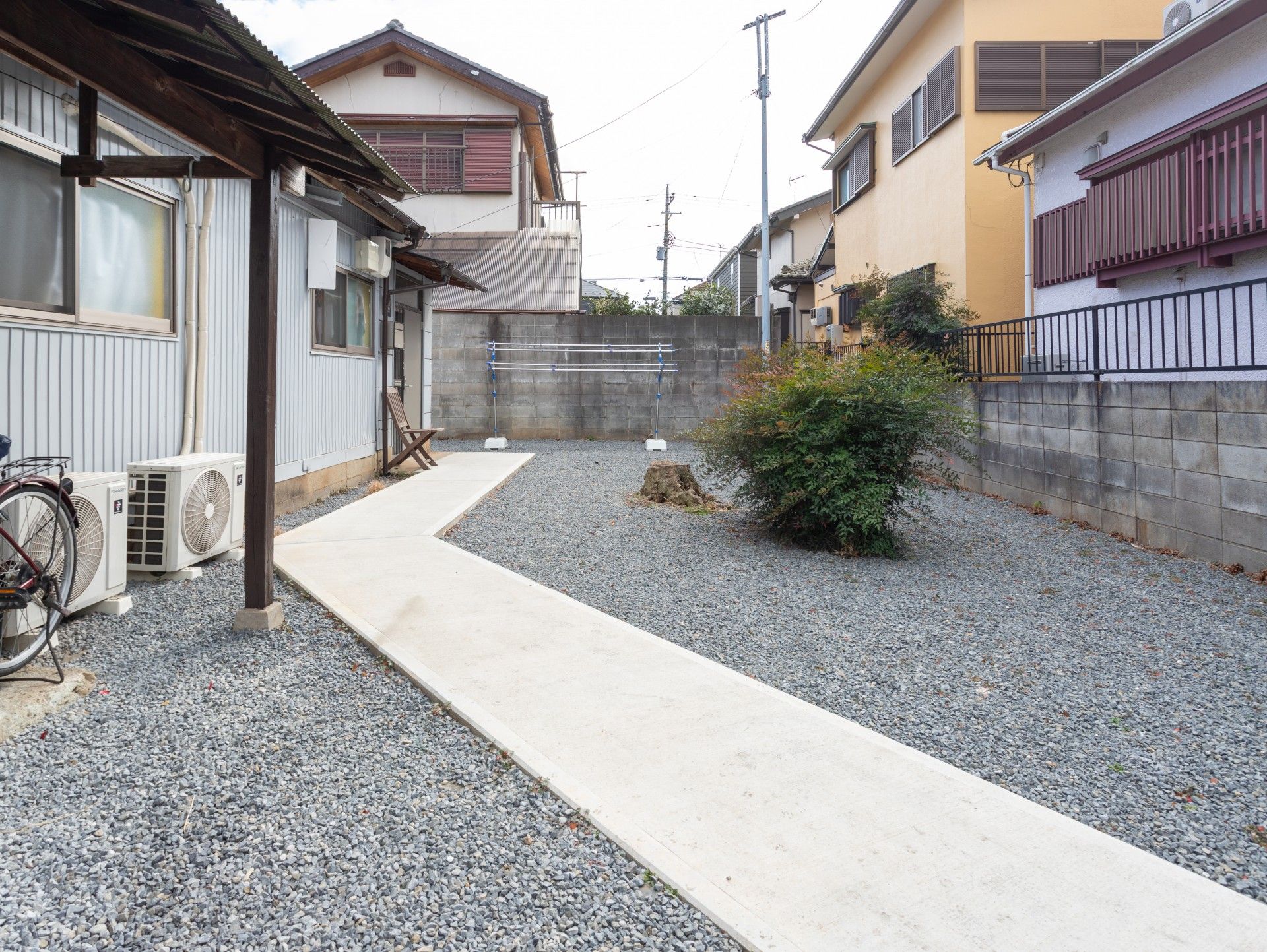 庭の小道