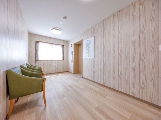 ３階エレベーター前