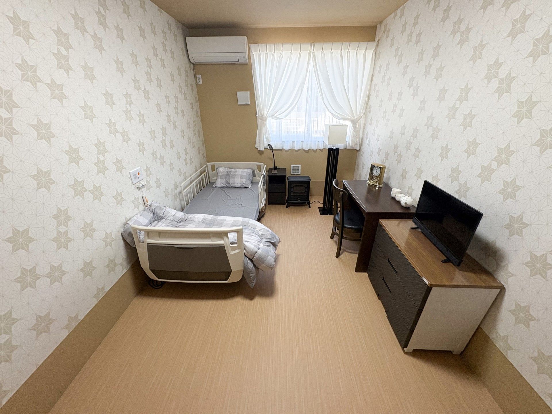 落ち着いた個室の様子