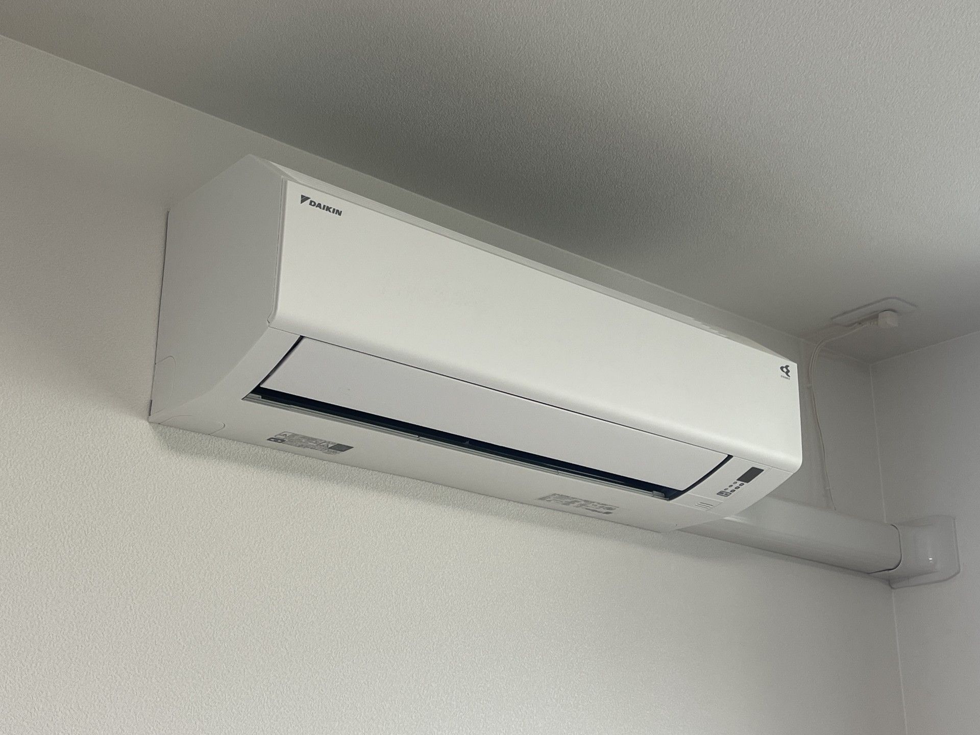 快適な空調設備の壁面