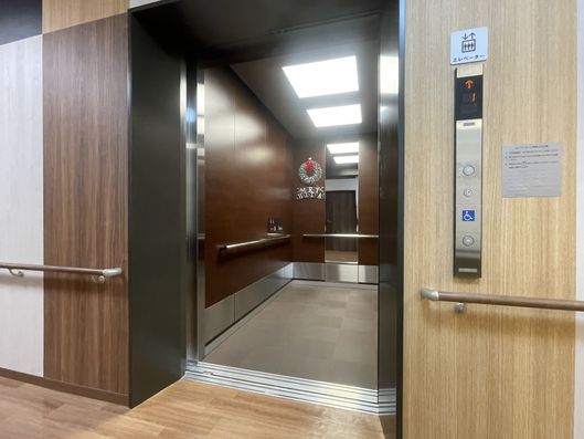 エレベーター
