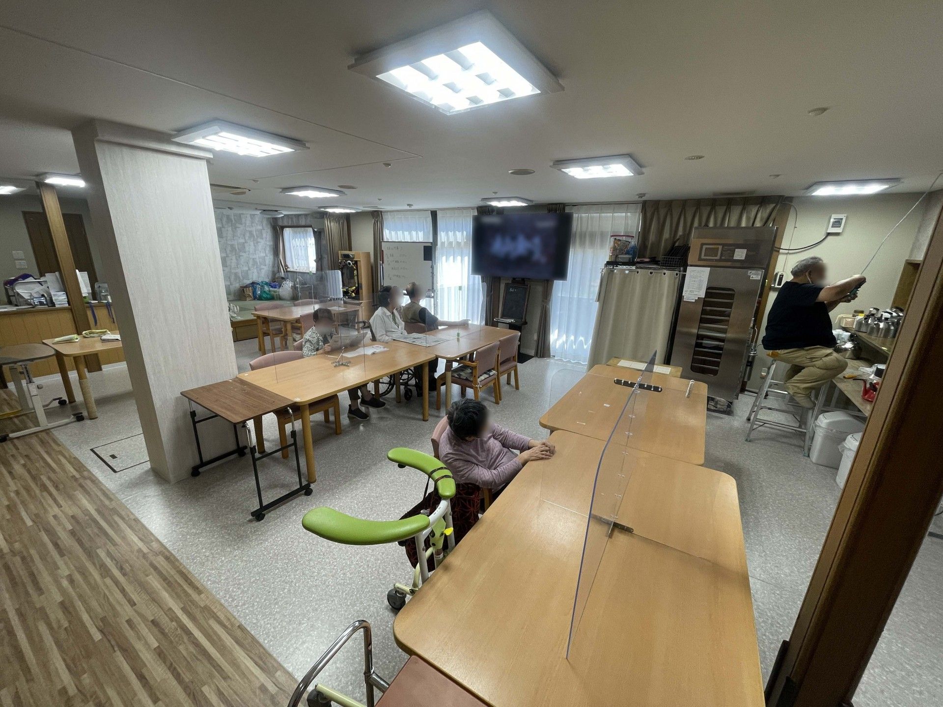 くつろぎの共有スペース