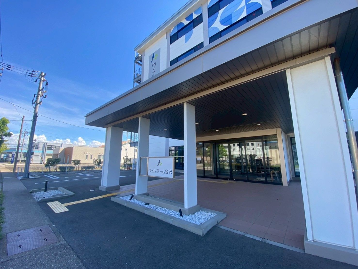 広いエントランス