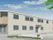 二階建ての建物外観