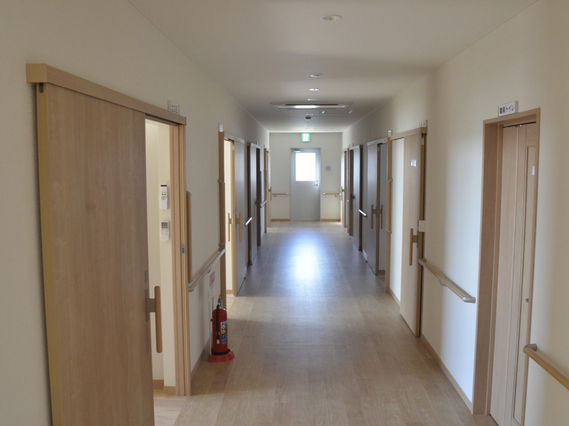 明るい廊下