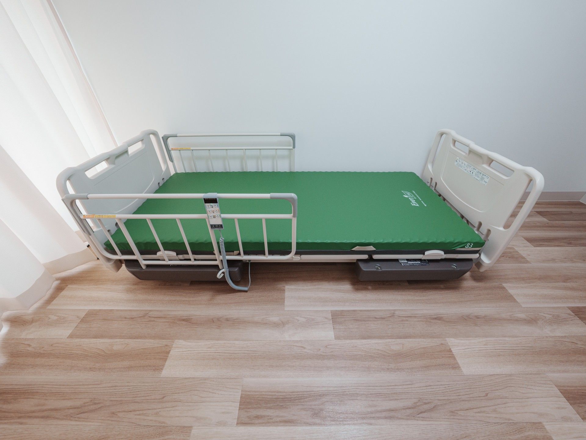 快適なベッドの部屋