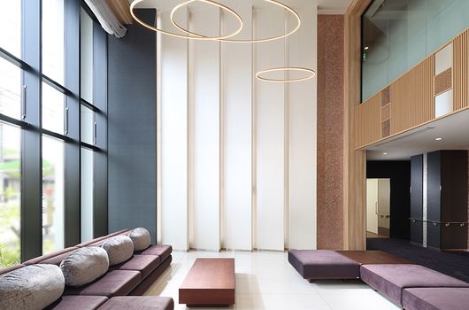 1F エントランスラウンジ