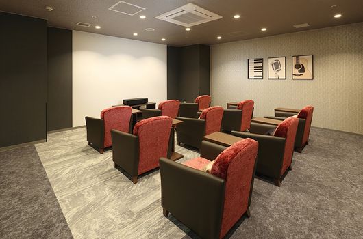 B1F 多目的ホール1