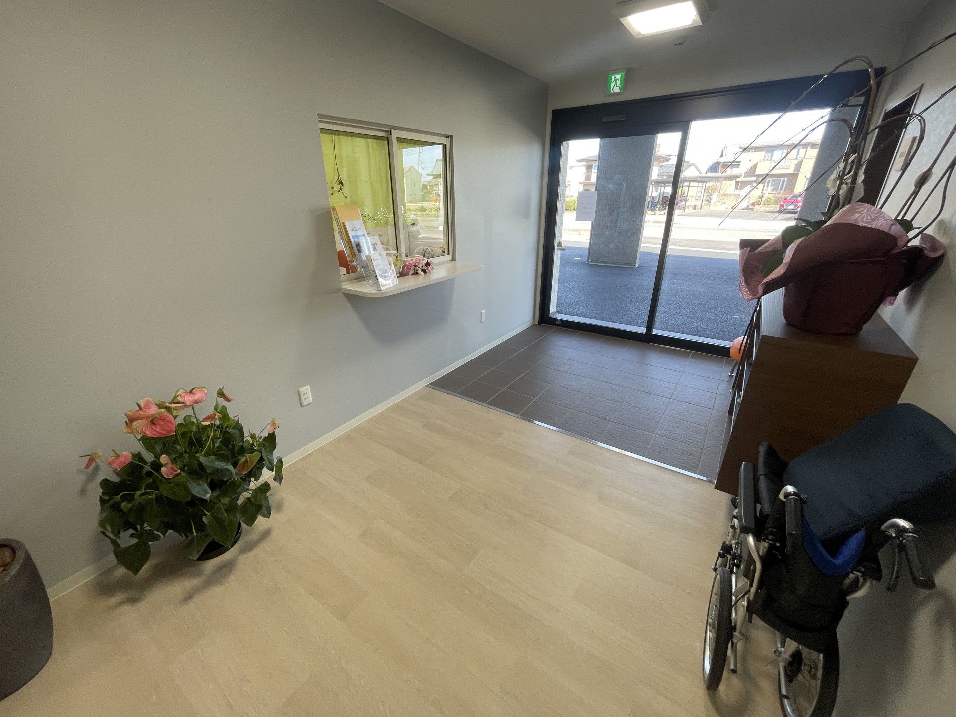 明るいエントランス