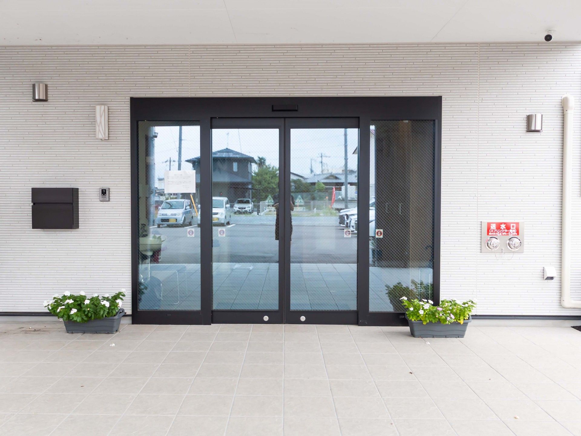 自動ドアの入口