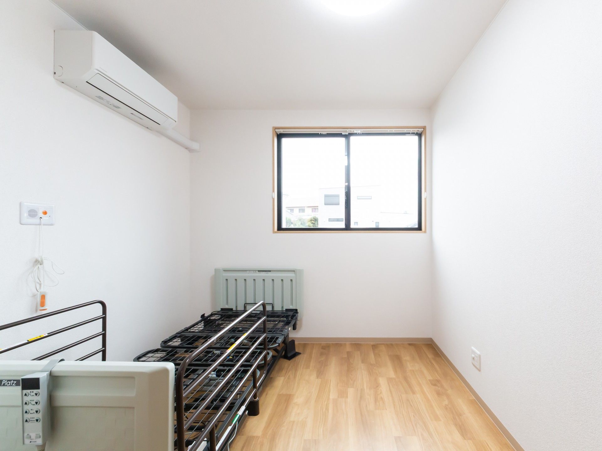 シンプルな個室