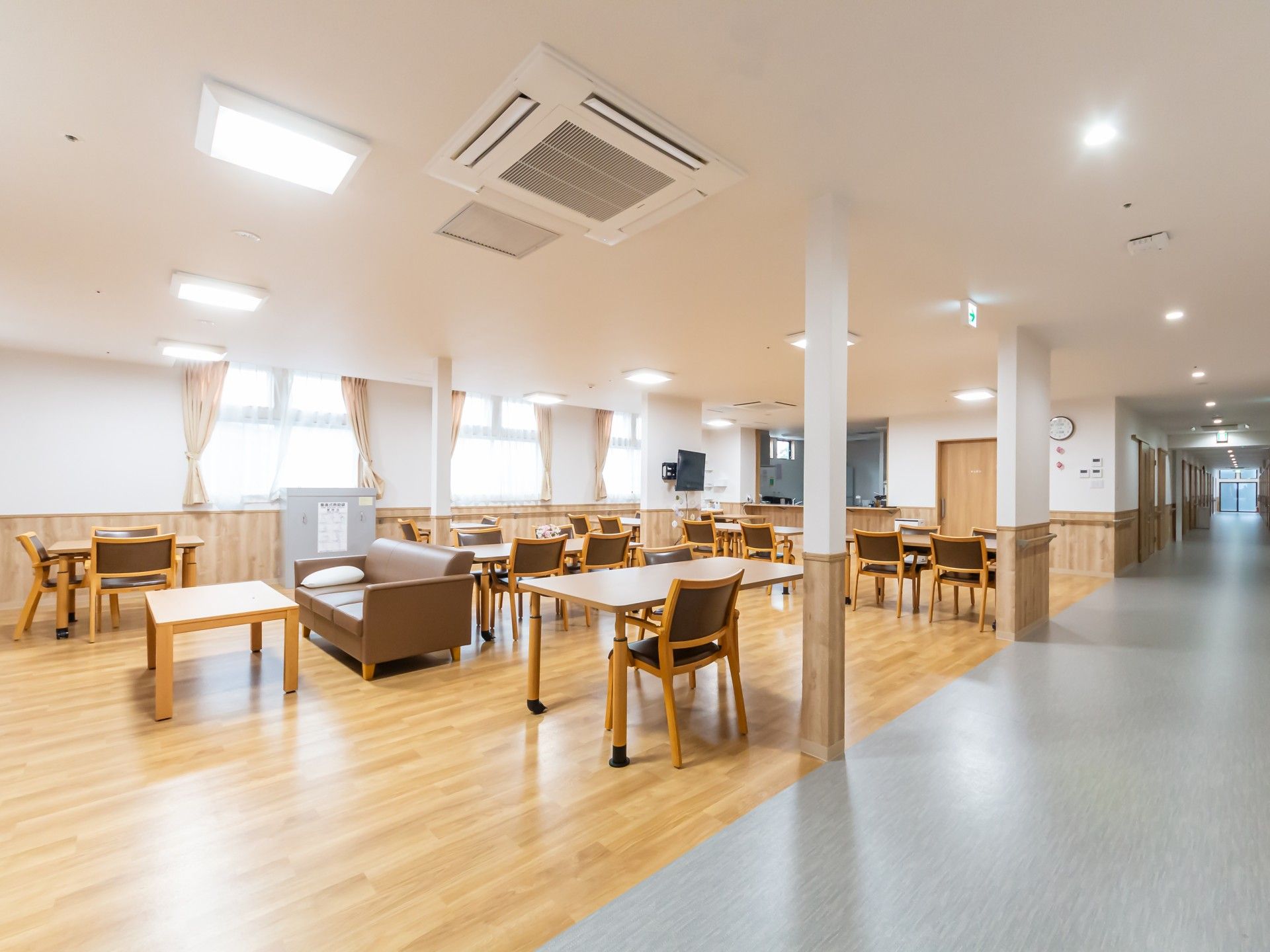 明るい共有スペース